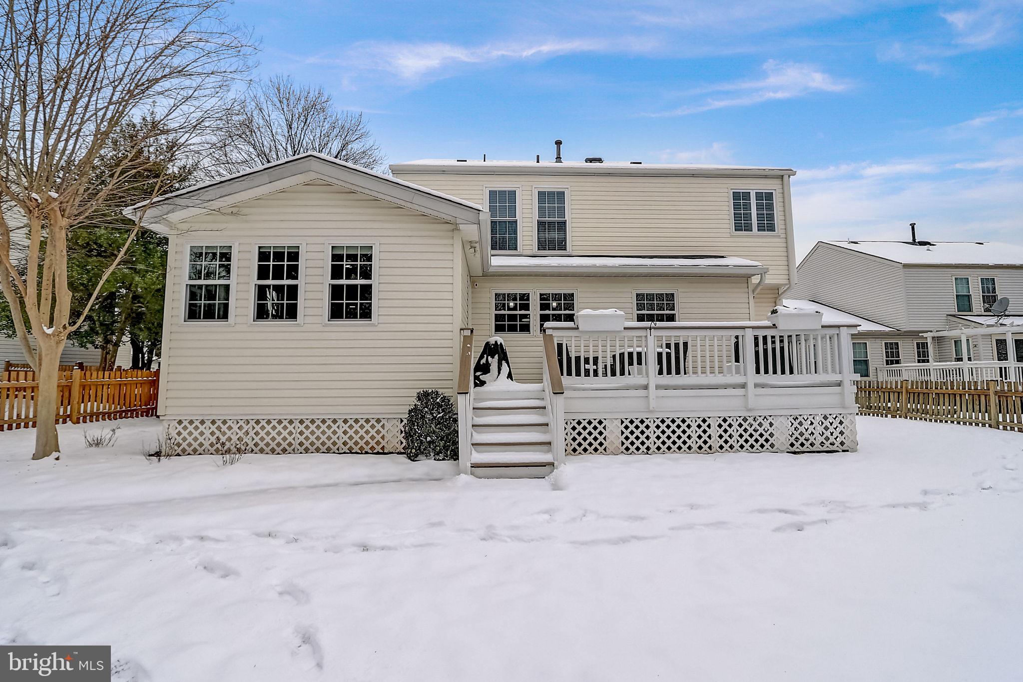 ASHBURN VILLAGE - Residential