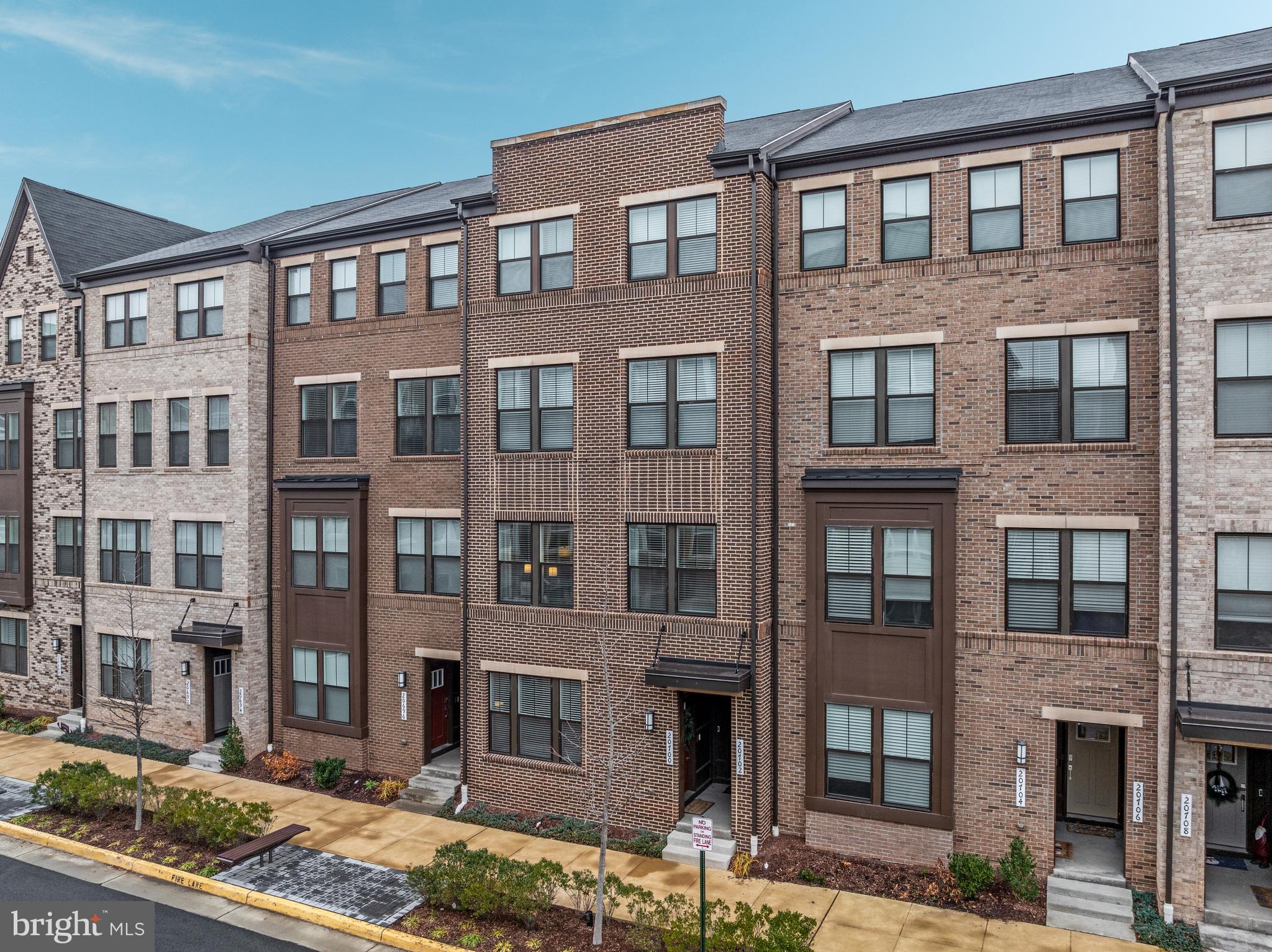 KINCORA - Residential Lease