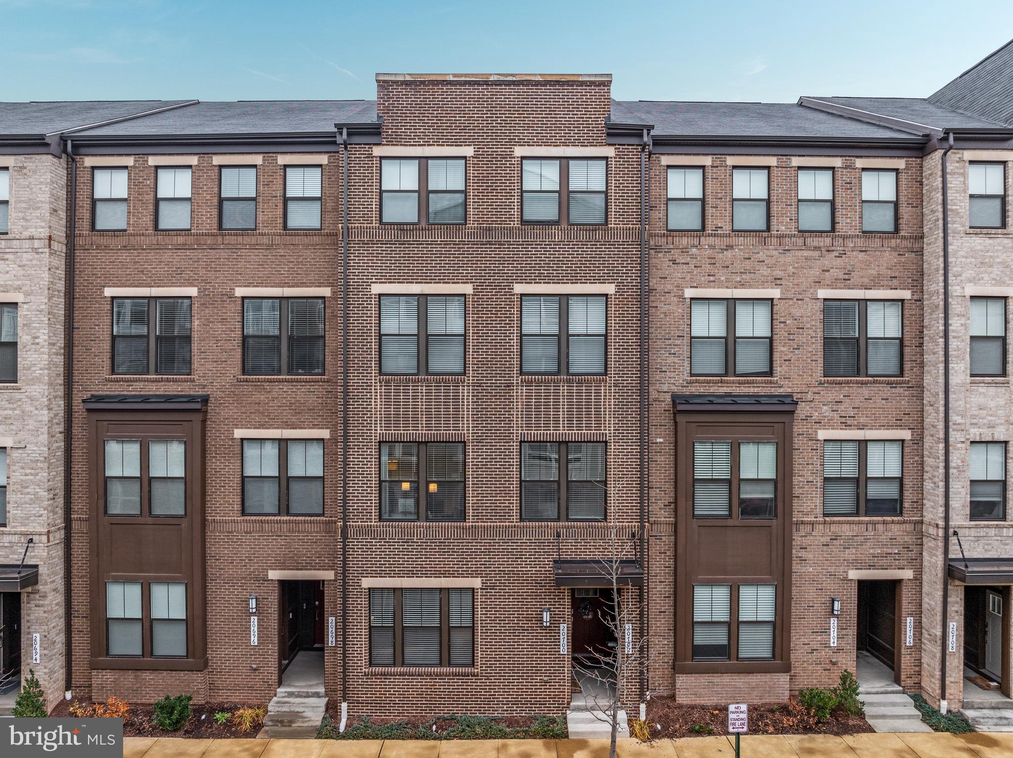 KINCORA - Residential Lease