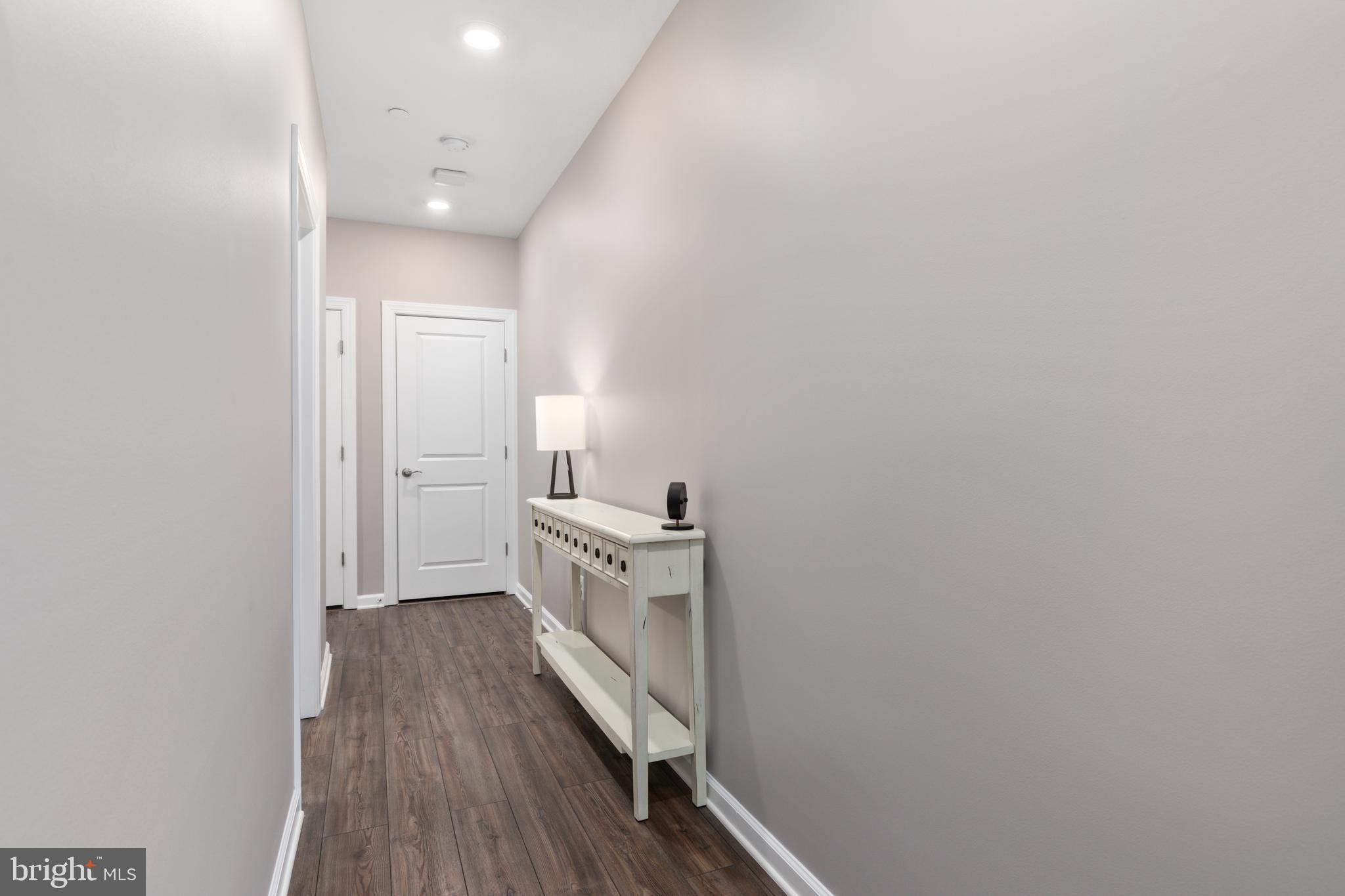 KINCORA - Residential Lease