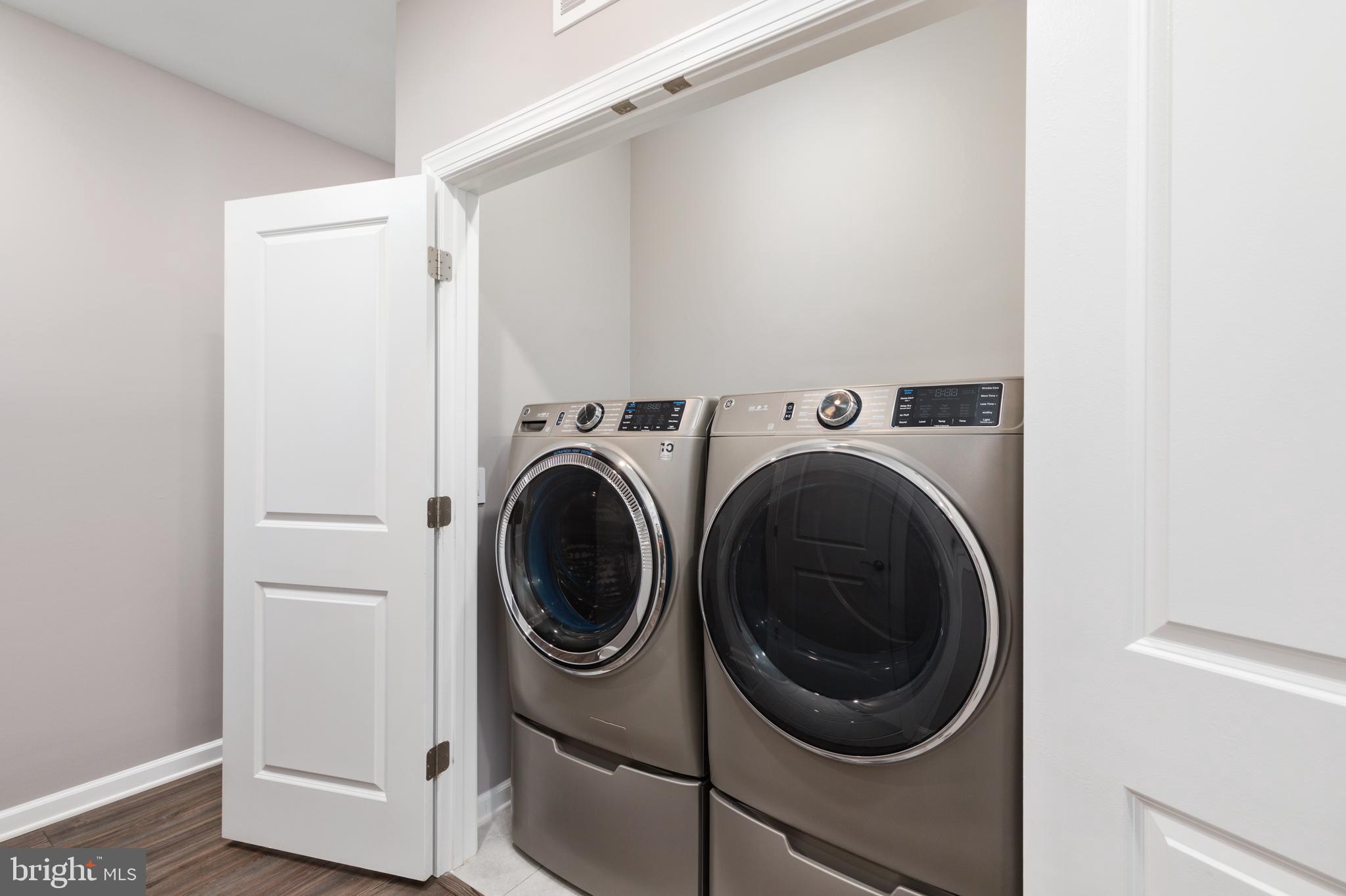 KINCORA - Residential Lease