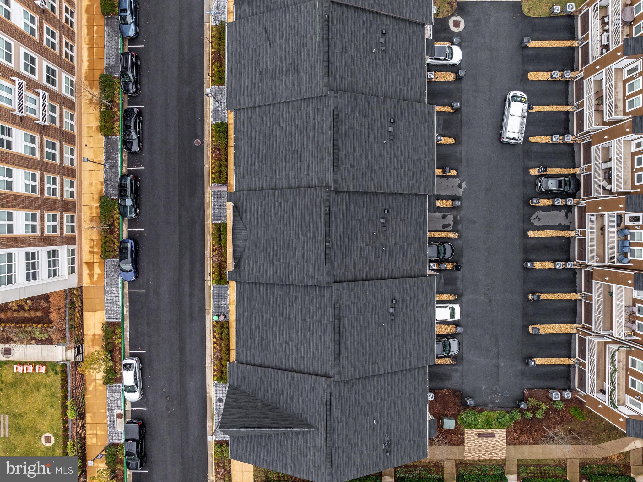 KINCORA - Residential Lease