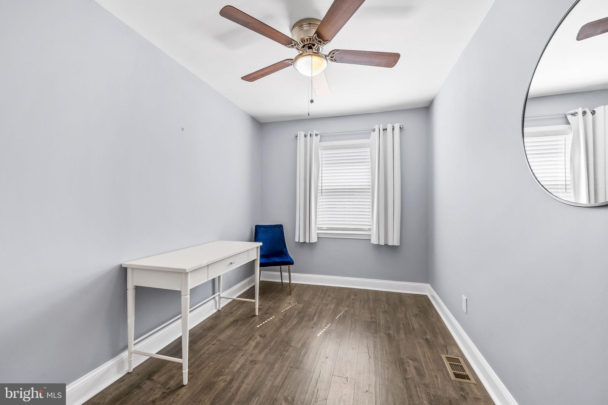 GREEKTOWN - Residential