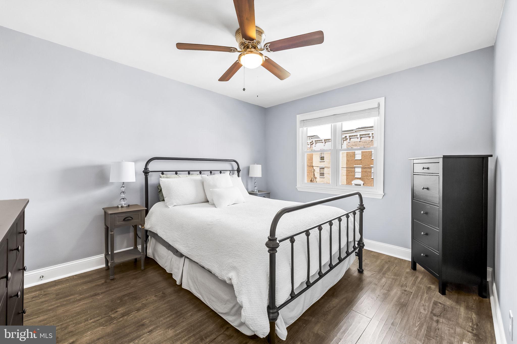 GREEKTOWN - Residential