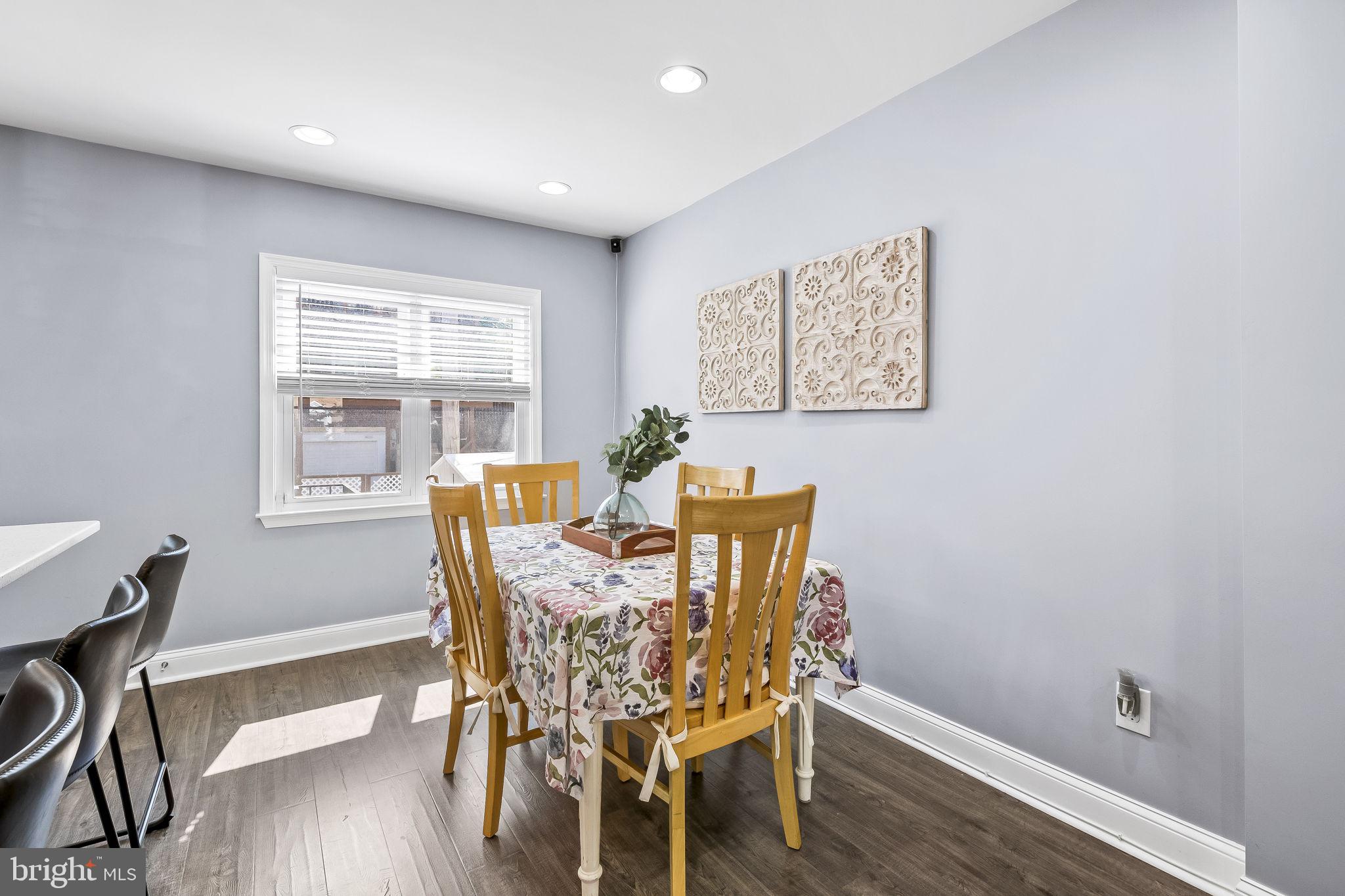 GREEKTOWN - Residential