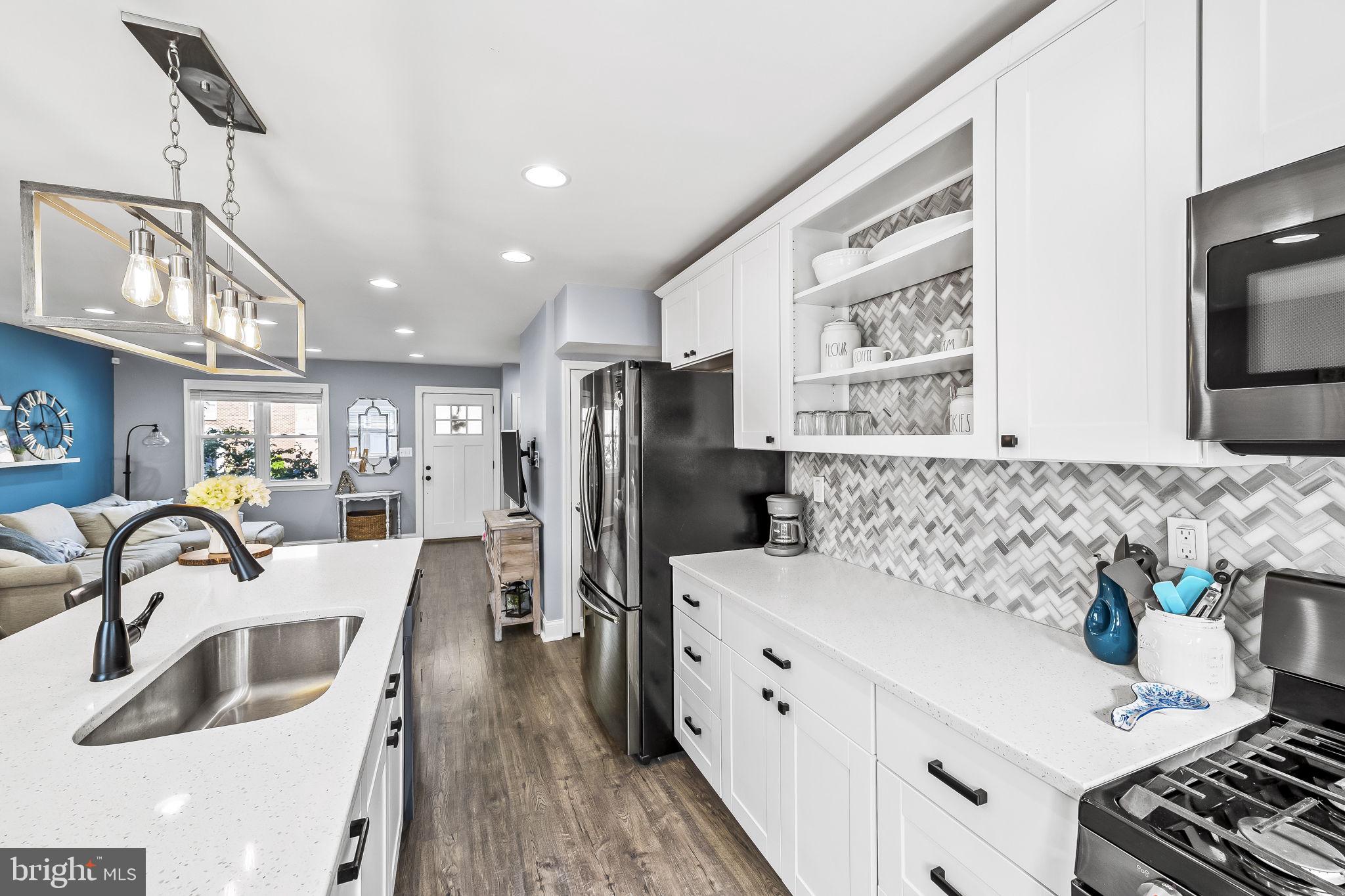 GREEKTOWN - Residential