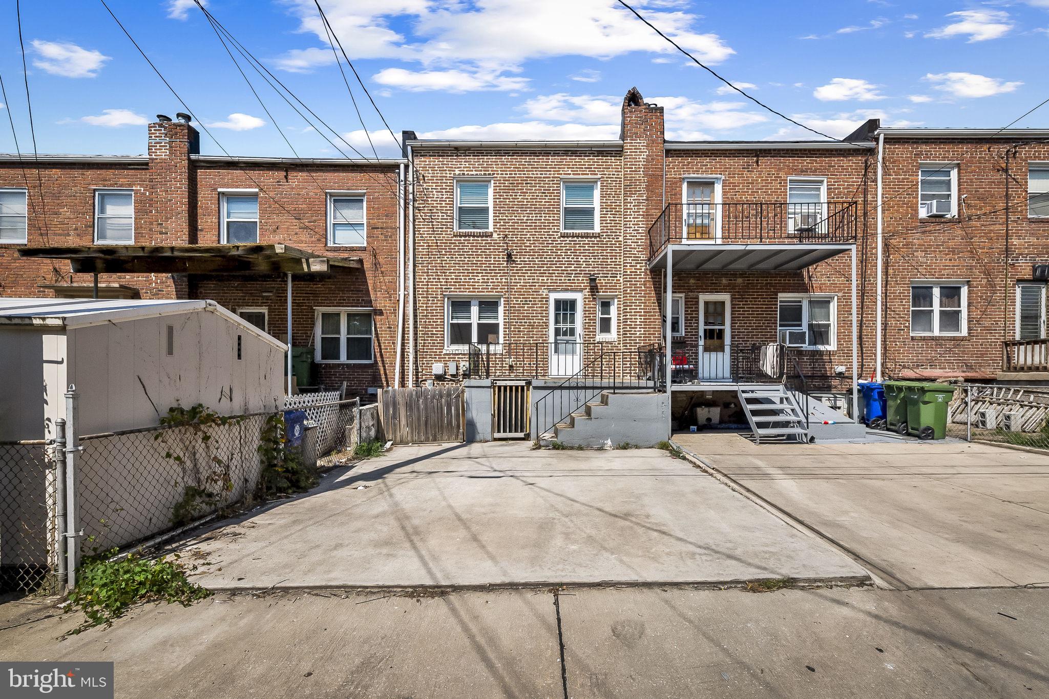 GREEKTOWN - Residential