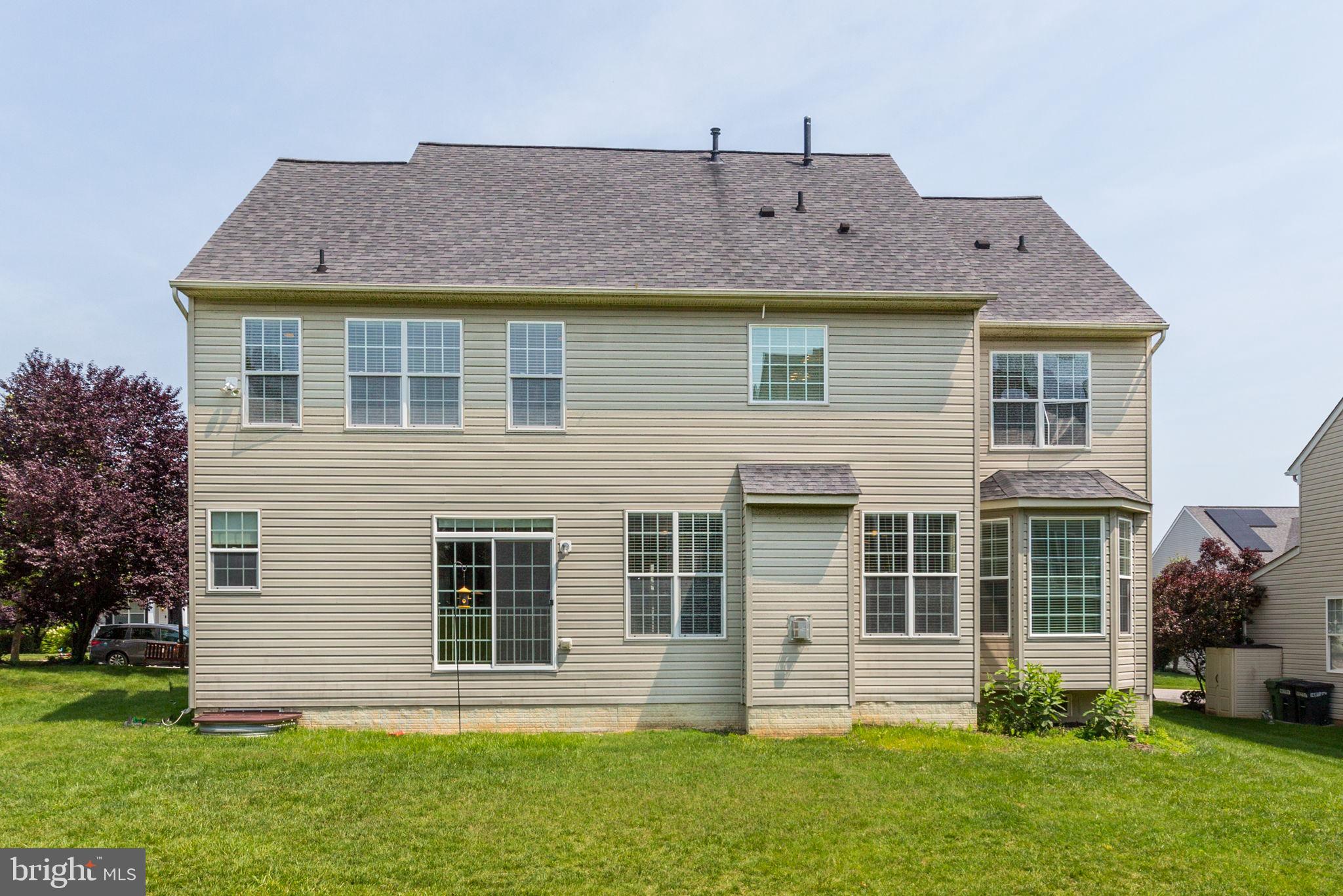 THE PARKE AT MOUNT WASHINGTON - Residential Lease