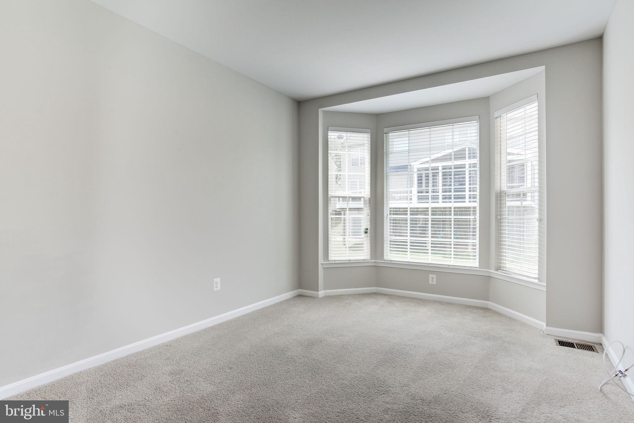 THE PARKE AT MOUNT WASHINGTON - Residential Lease