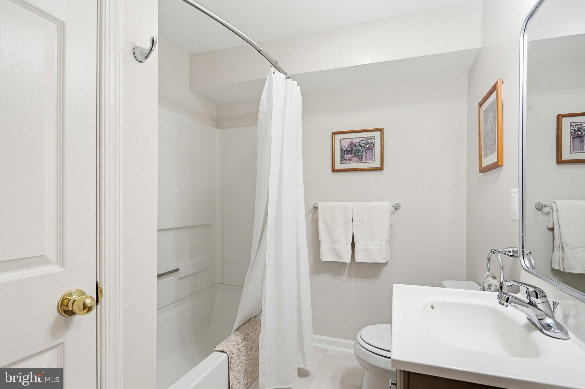 URBANA HIGHLANDS - Residential