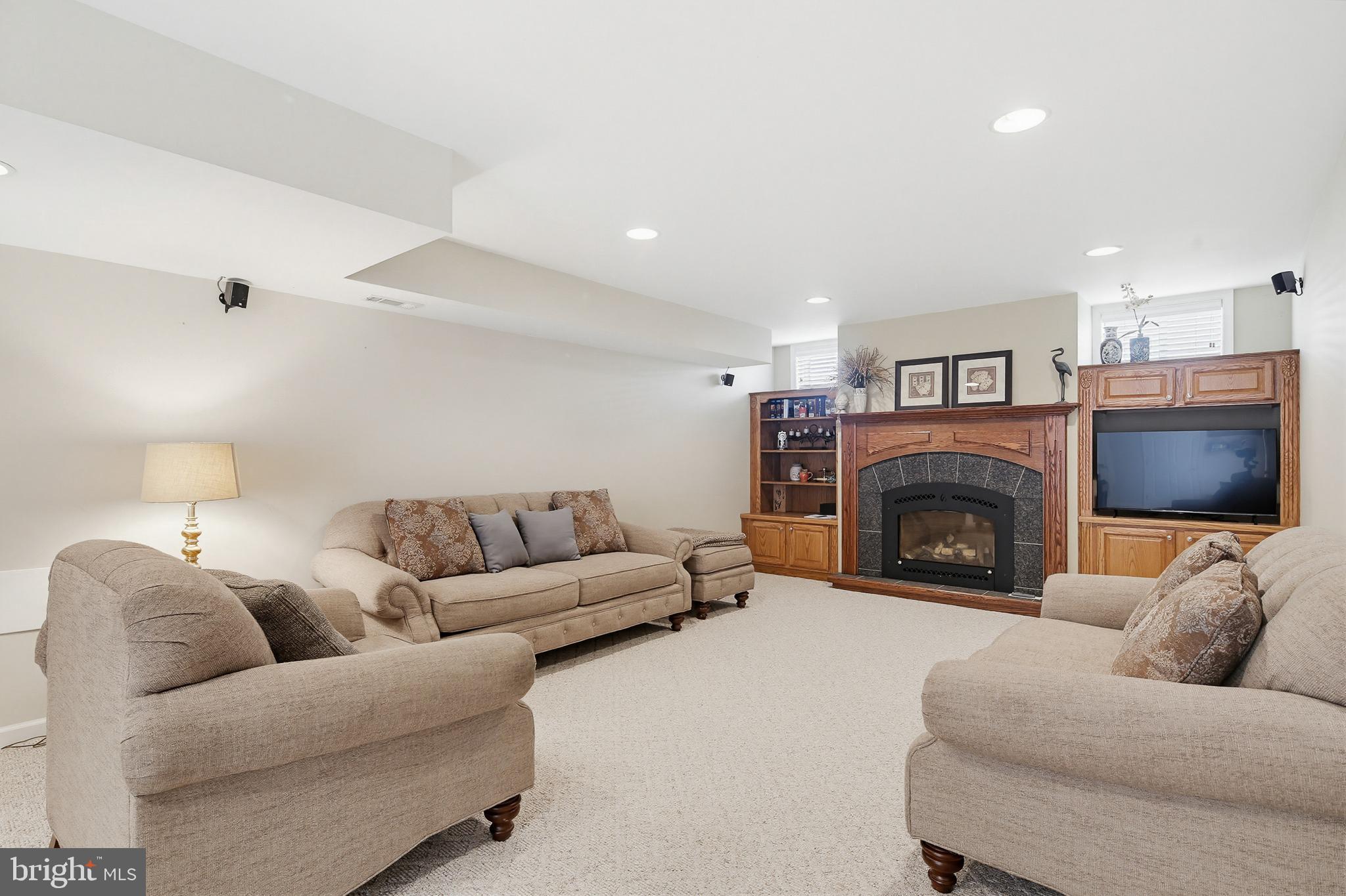 URBANA HIGHLANDS - Residential