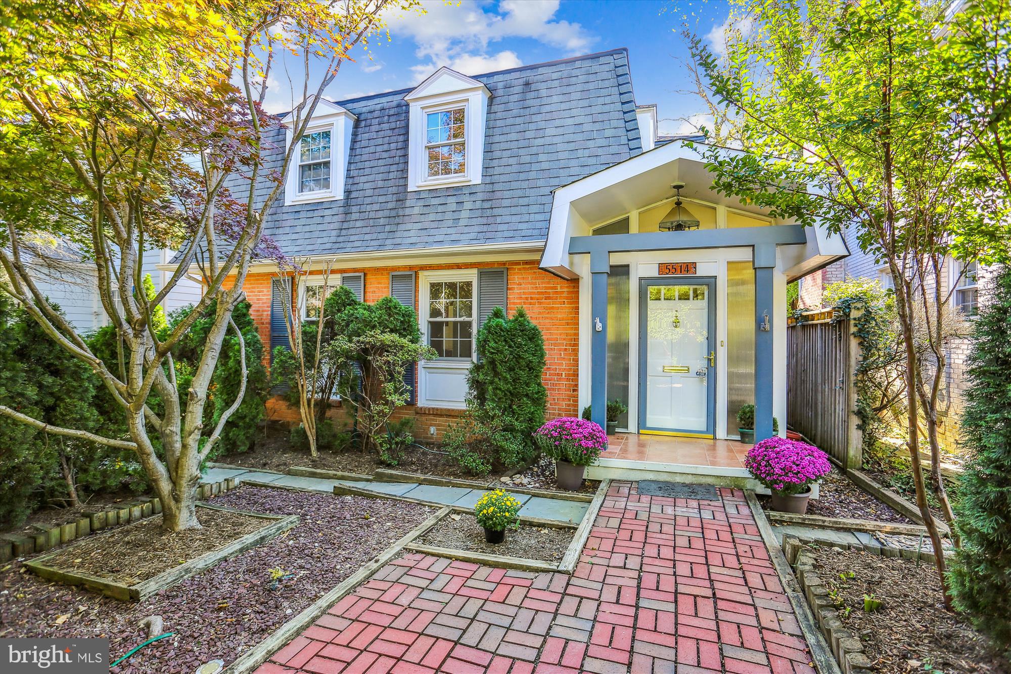 ALTA VISTA - Residential