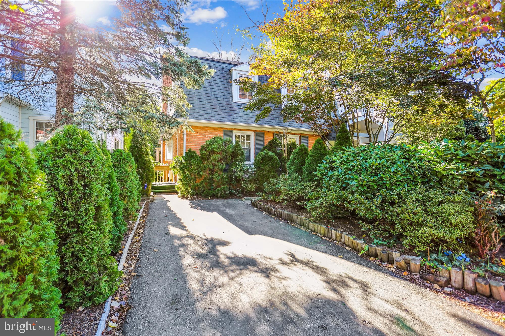 ALTA VISTA - Residential