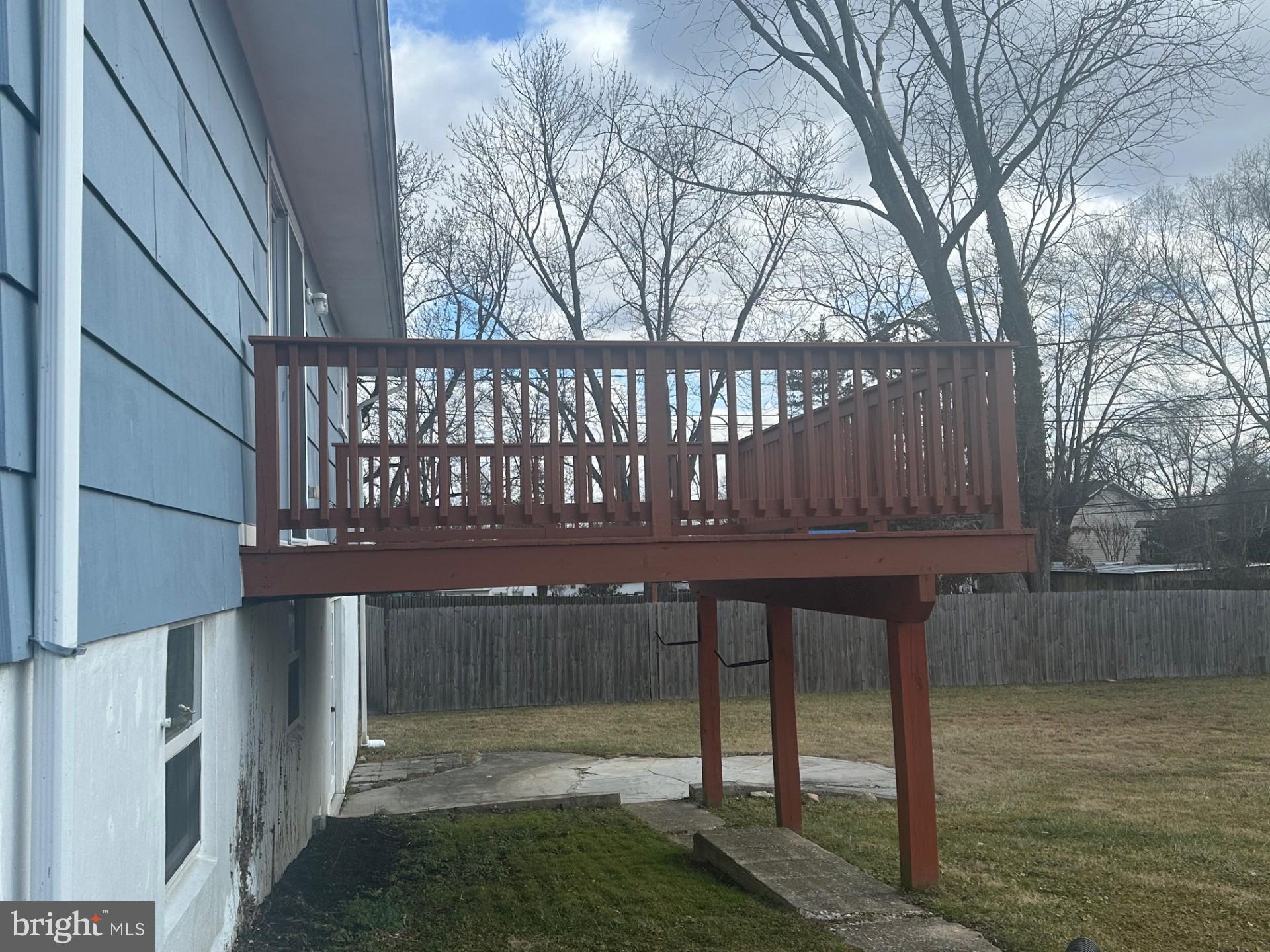 SUBURBIA - Residential Lease