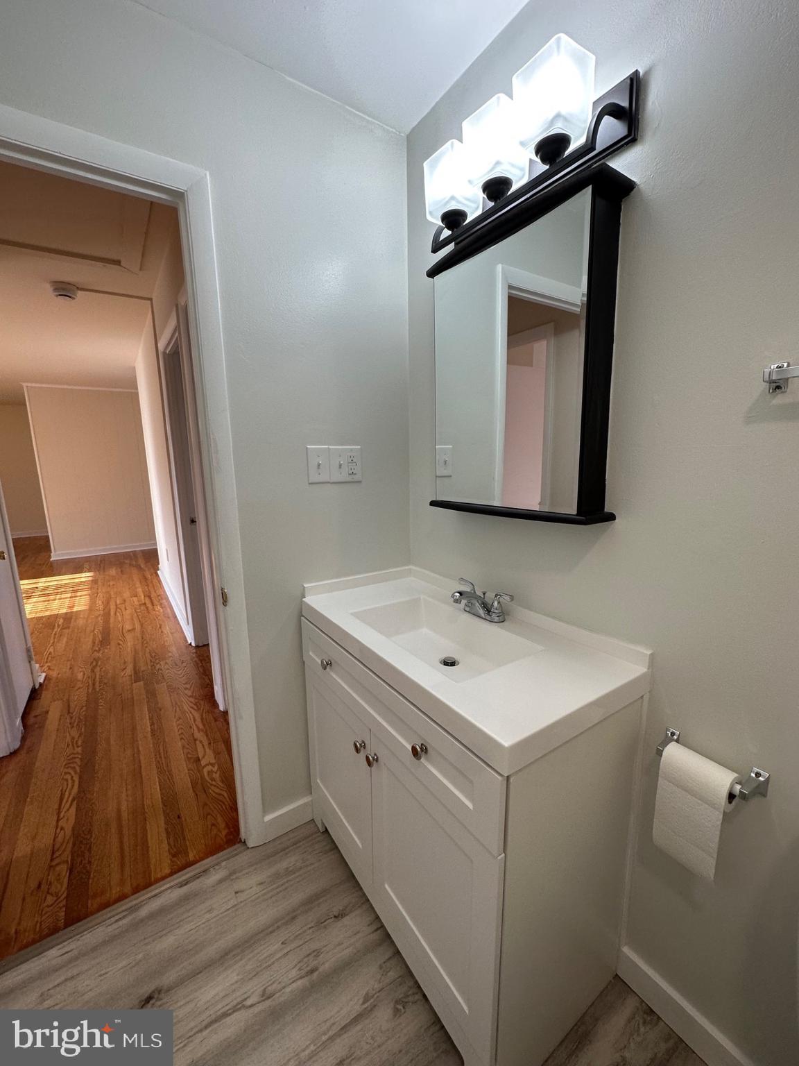 SUBURBIA - Residential Lease