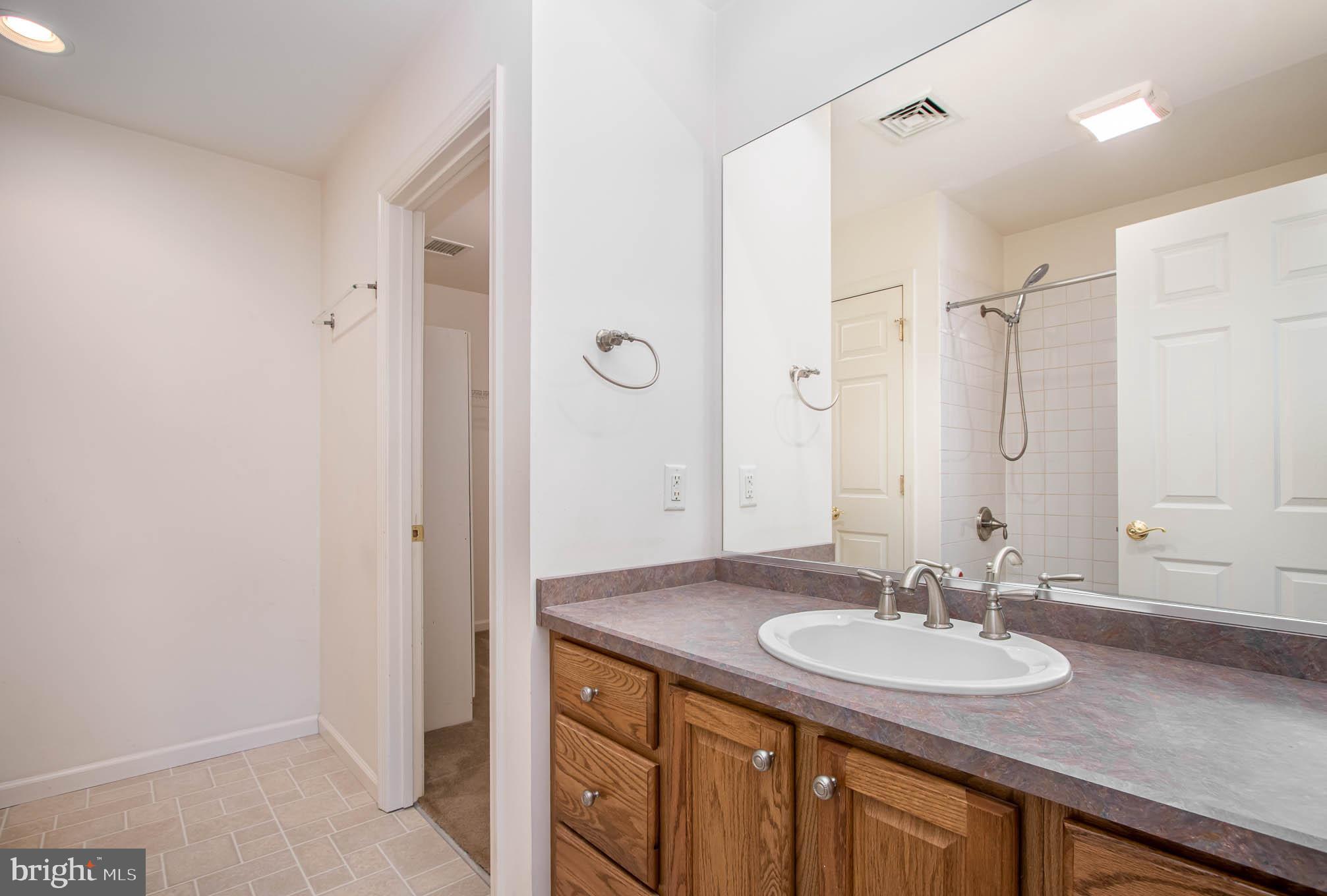 SUMMERFIELD - Residential