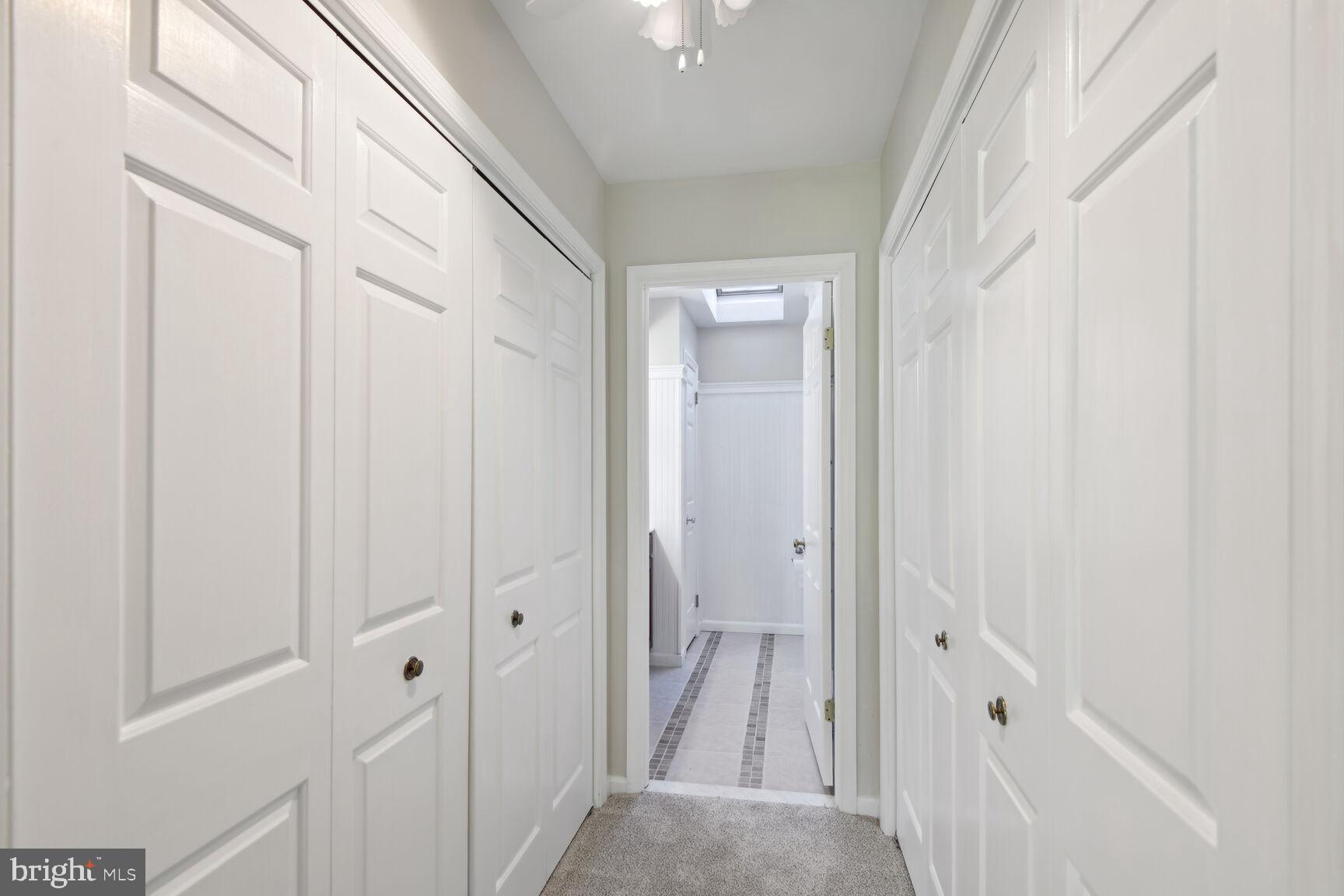 SWAN ROAD VILLAS - Residential