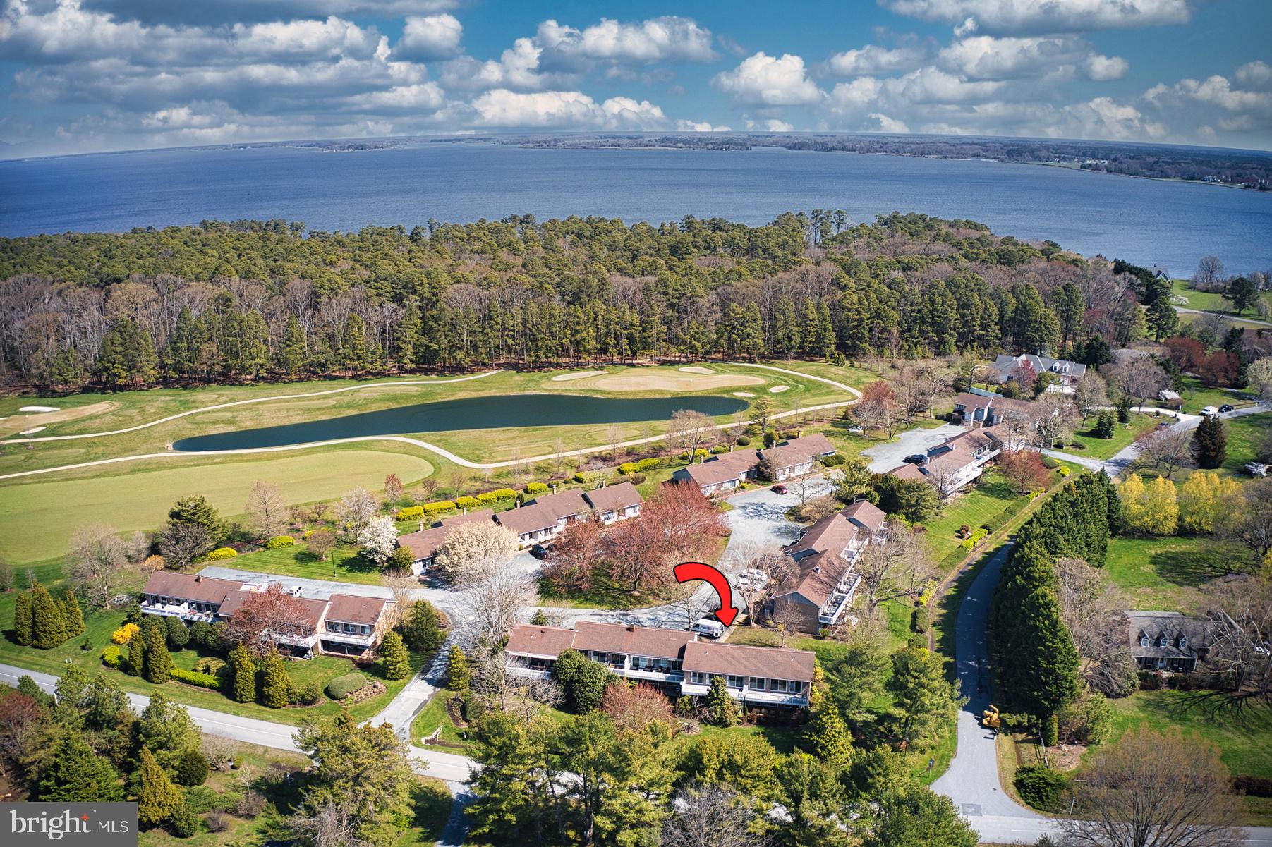 SWAN ROAD VILLAS - Residential