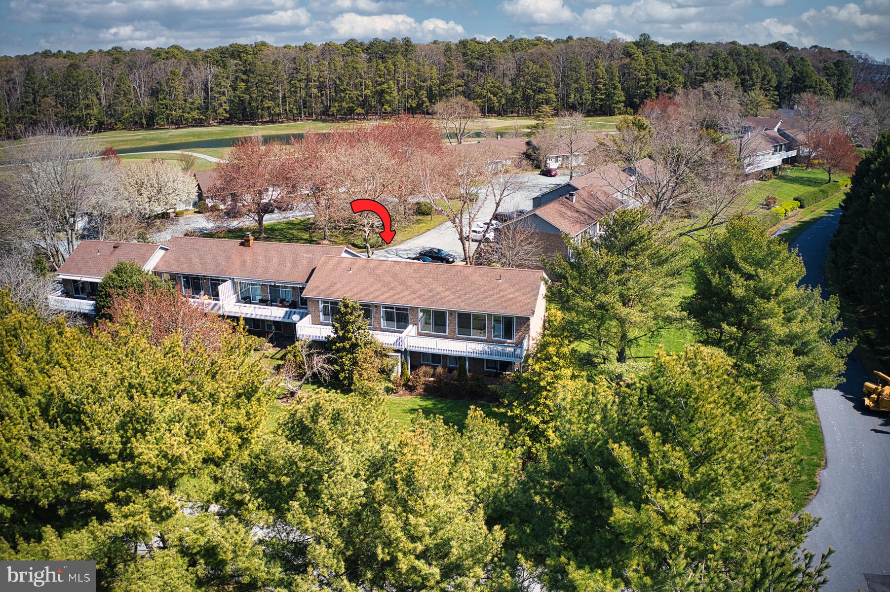 SWAN ROAD VILLAS - Residential