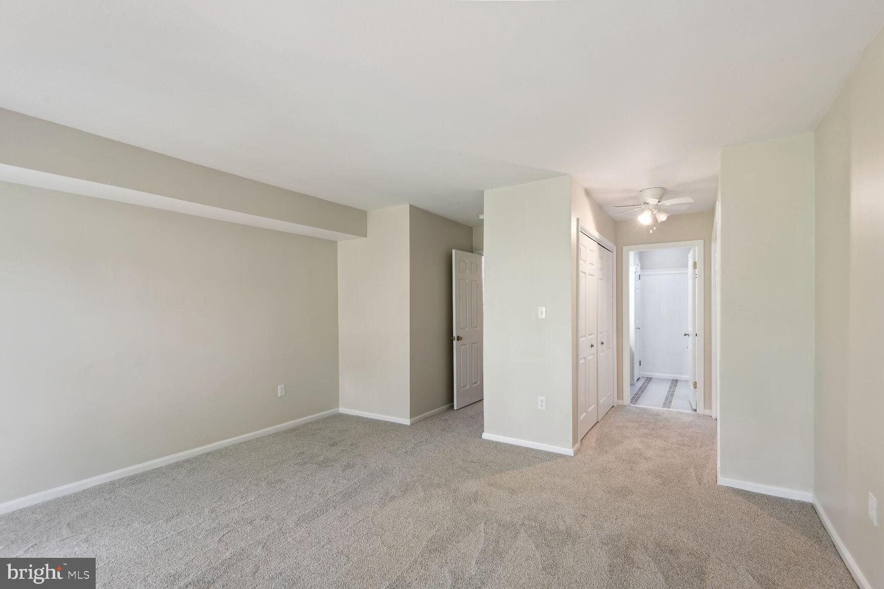 SWAN ROAD VILLAS - Residential