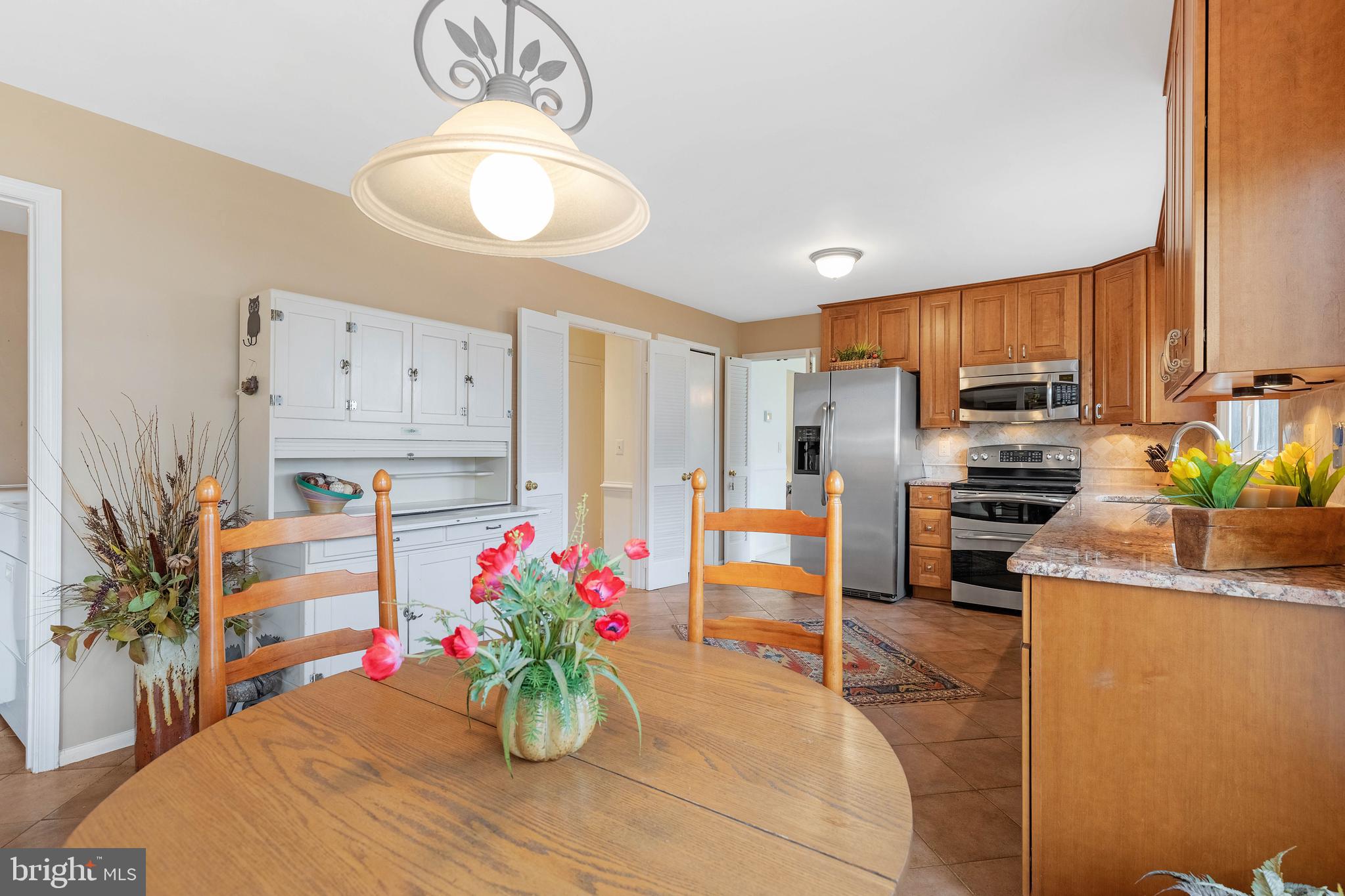 RACEWAY FARMS - Residential