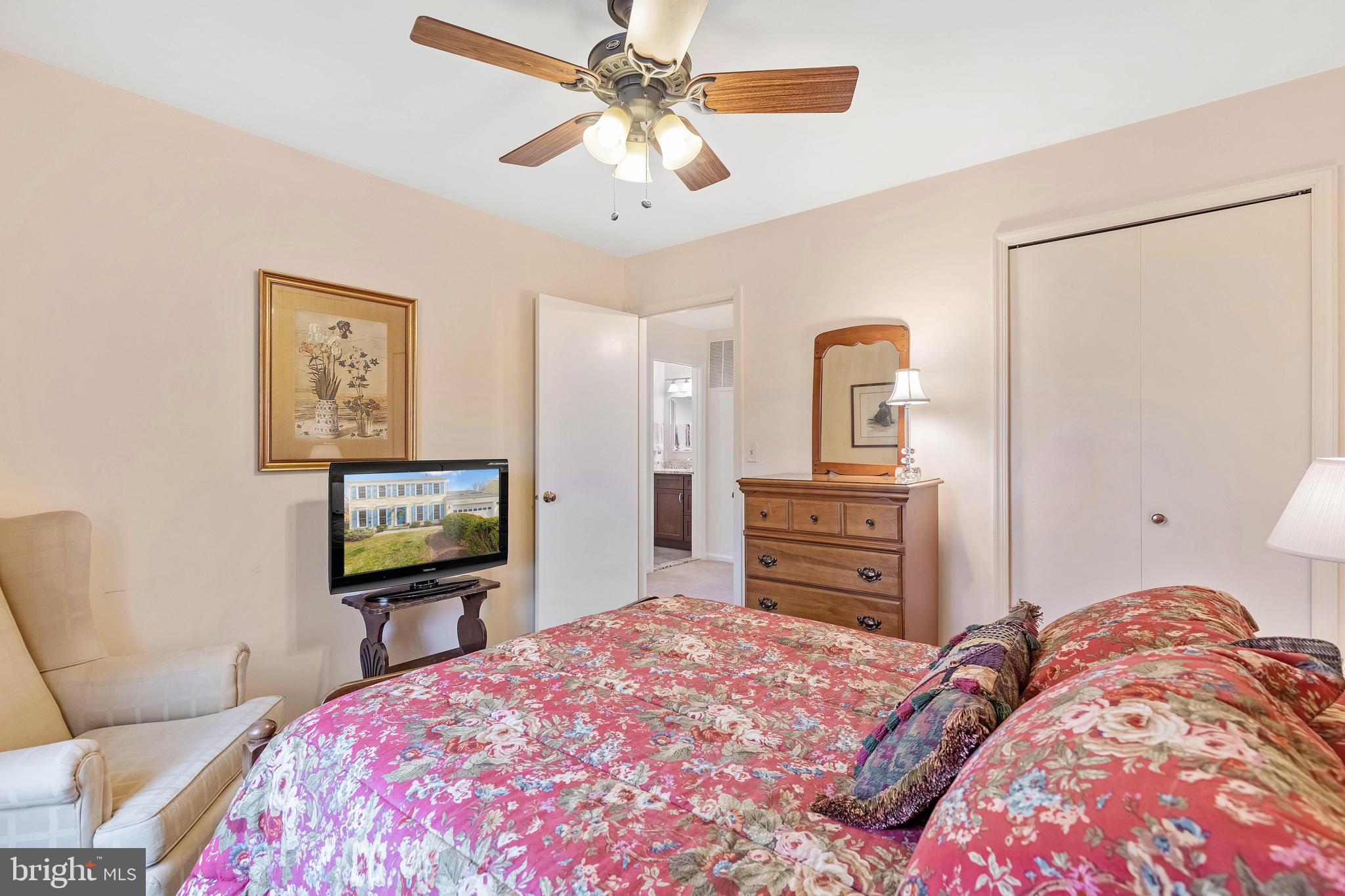 RACEWAY FARMS - Residential