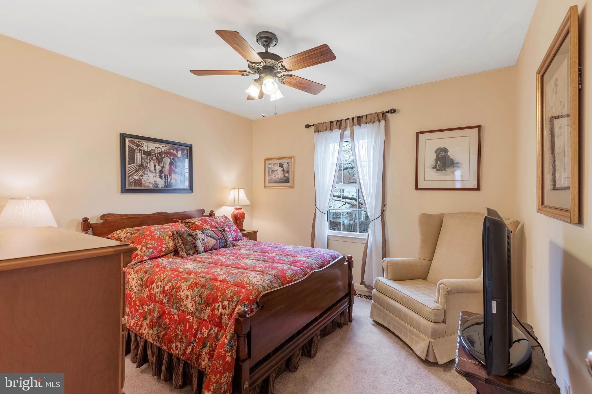 RACEWAY FARMS - Residential