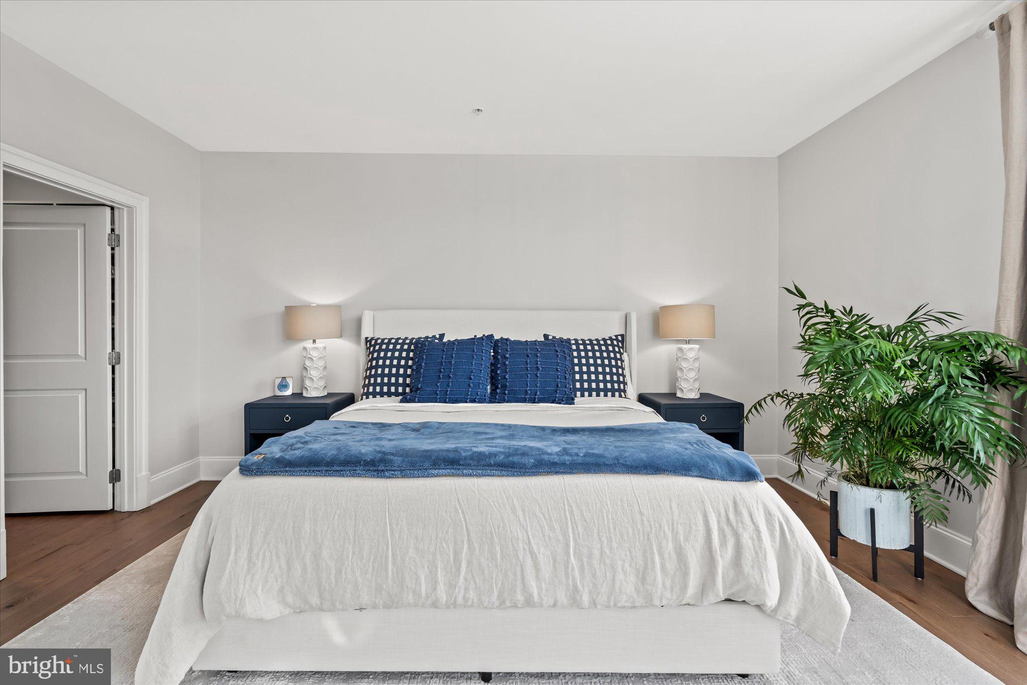 LIBERTY ROW - Residential