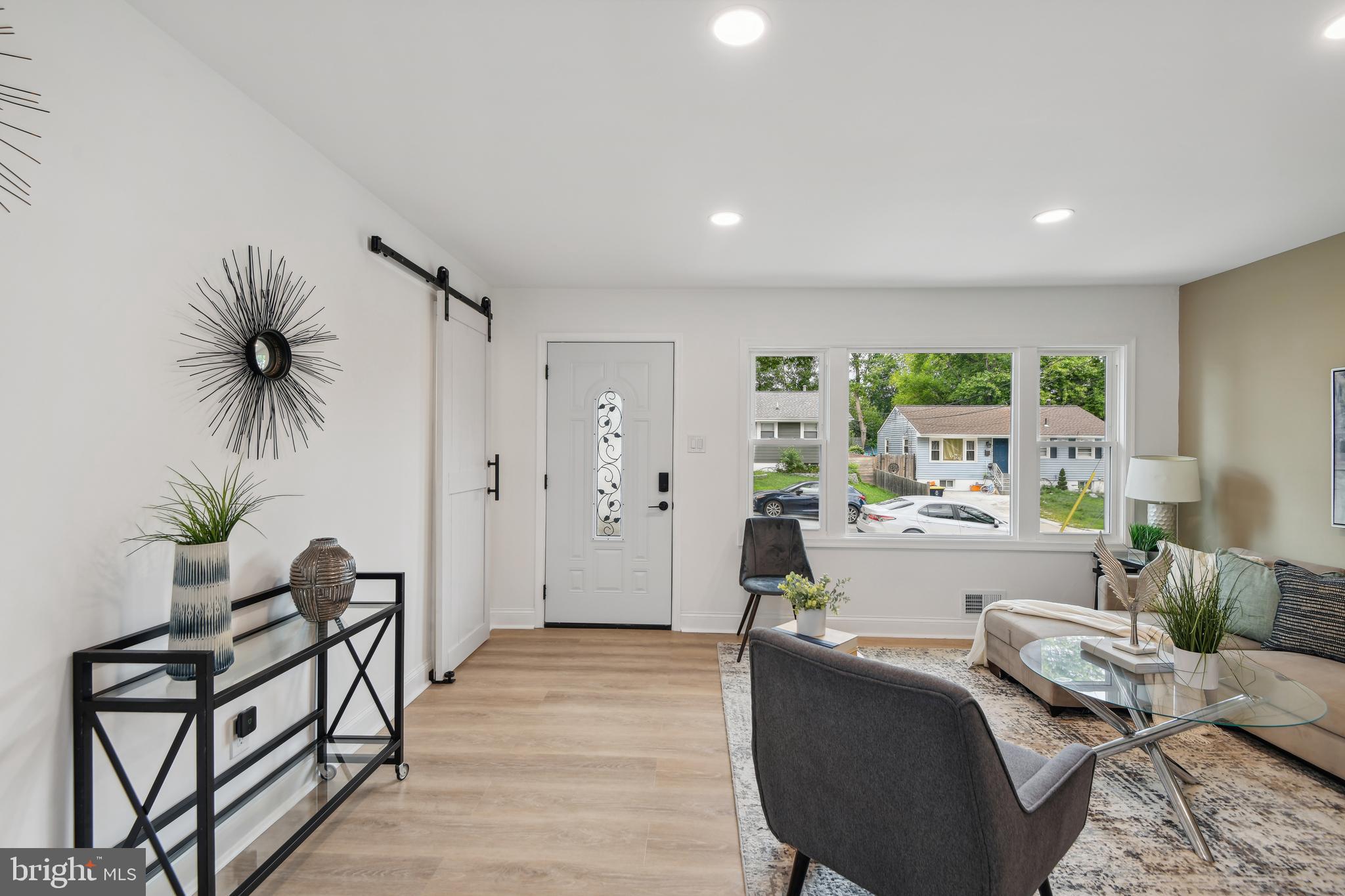 EAST COLUMBIA - Residential