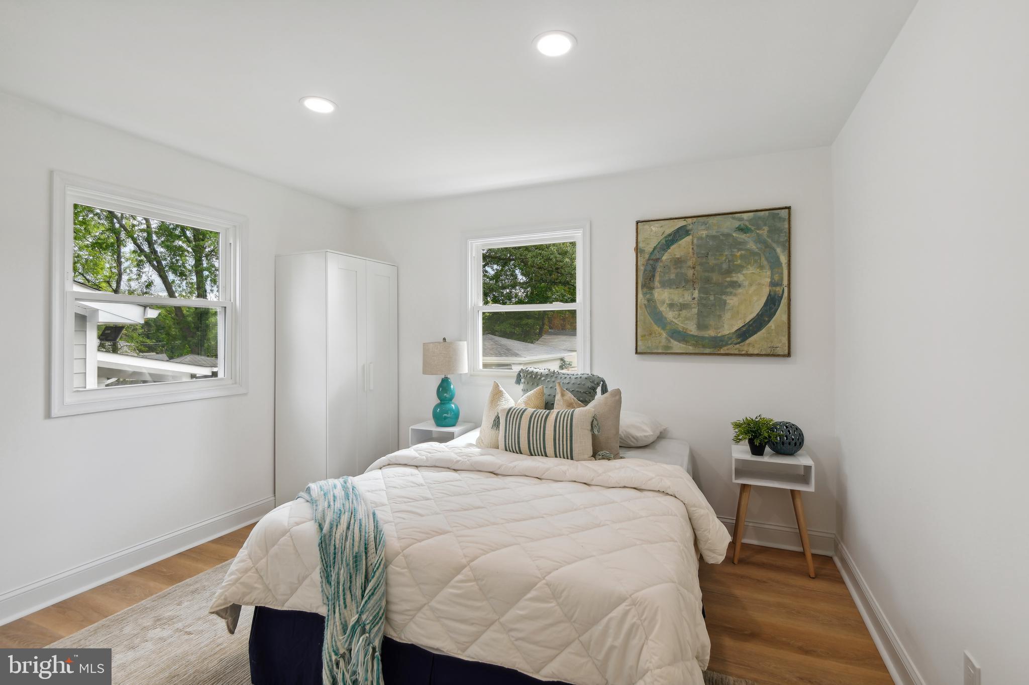 EAST COLUMBIA - Residential