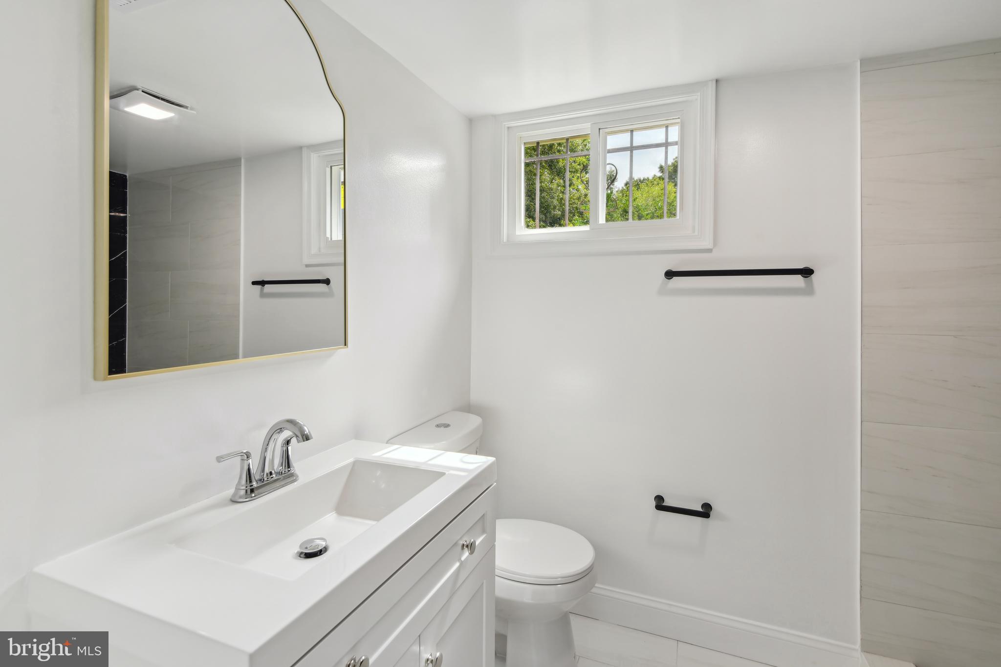 EAST COLUMBIA - Residential