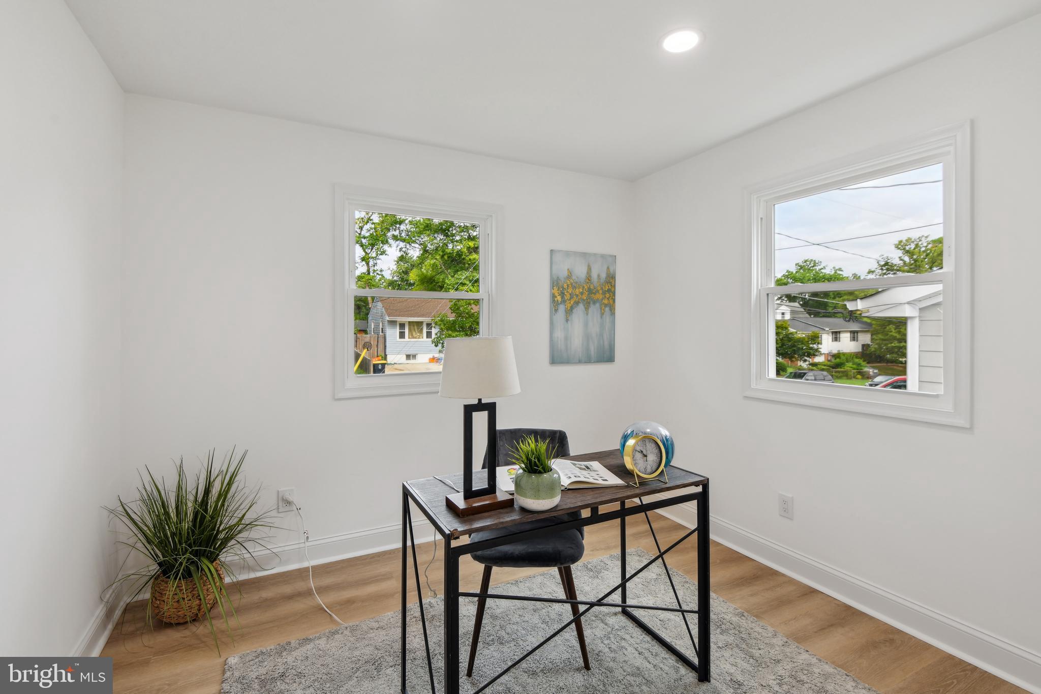 EAST COLUMBIA - Residential