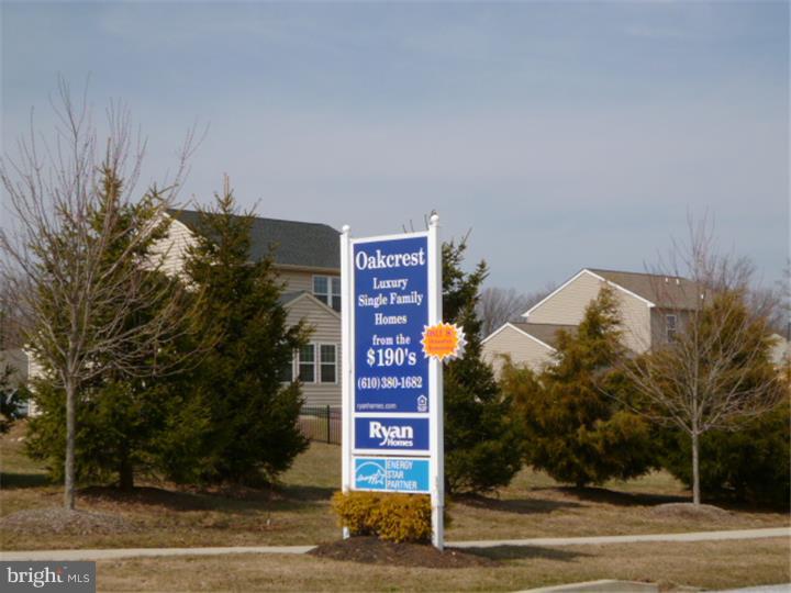 OAK CREEK - Residential