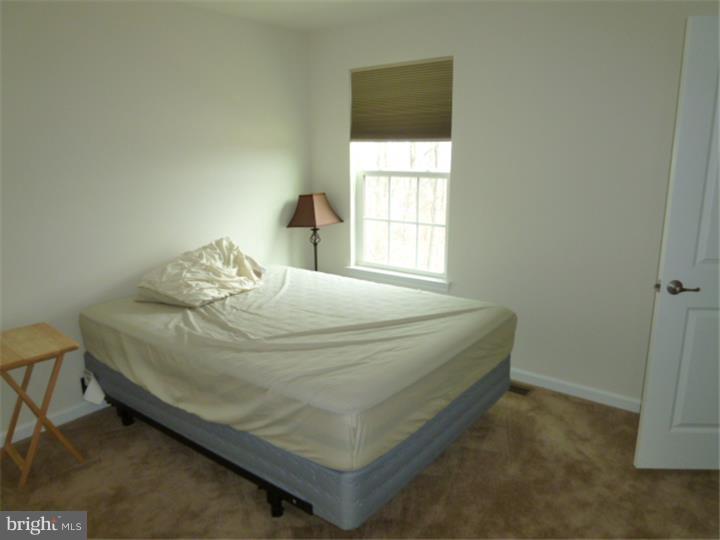 OAK CREEK - Residential