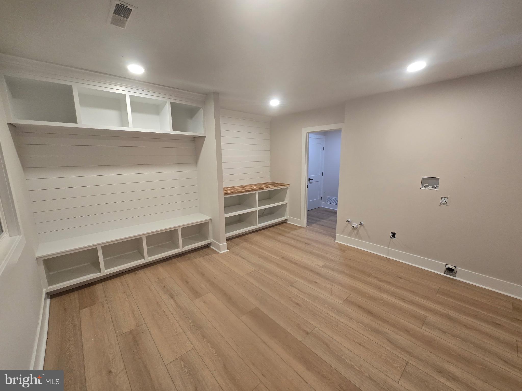 DEERFIELD NORTH - Residential