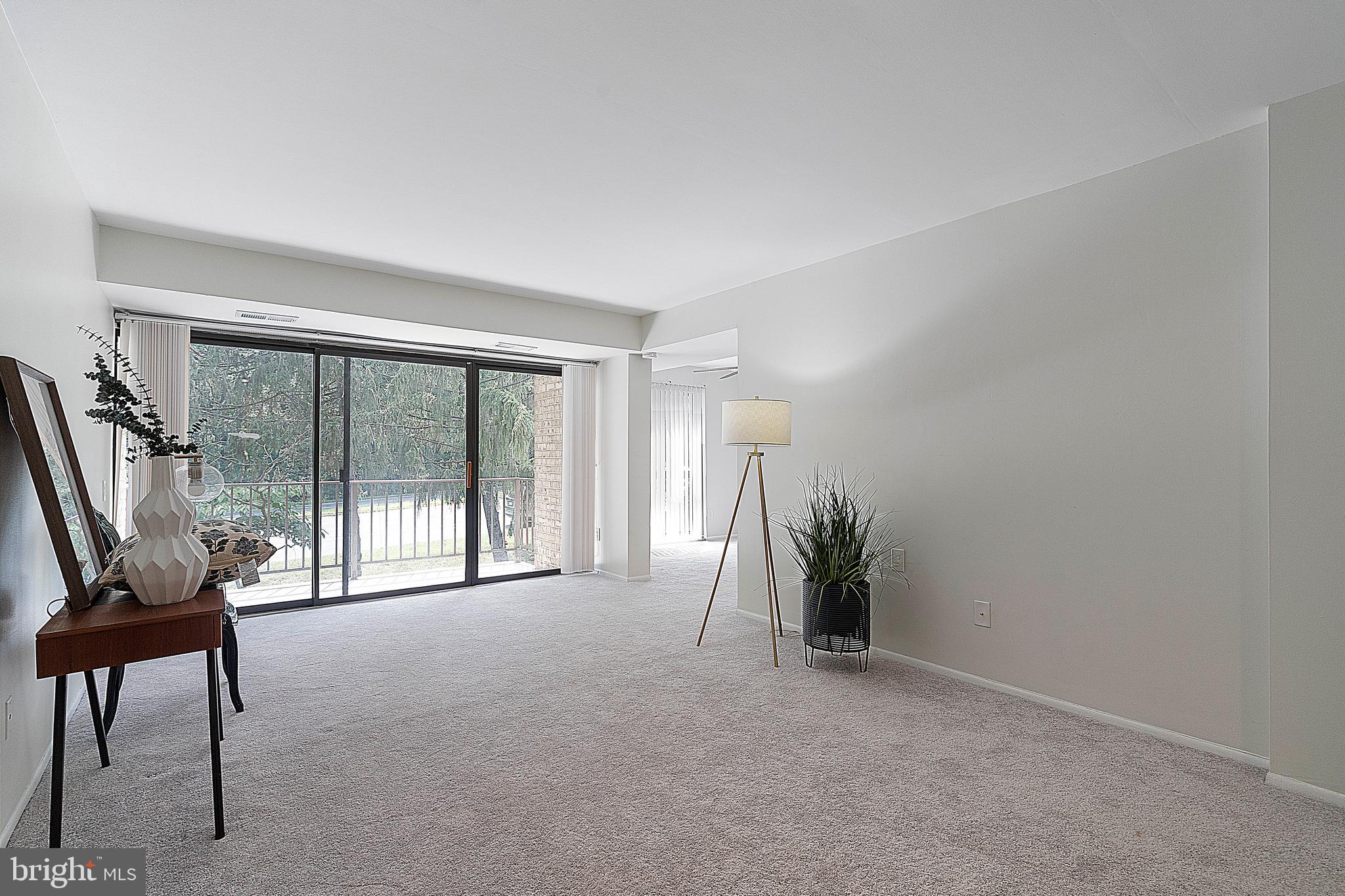 2065 ROYAL FERN COURT 38/12B