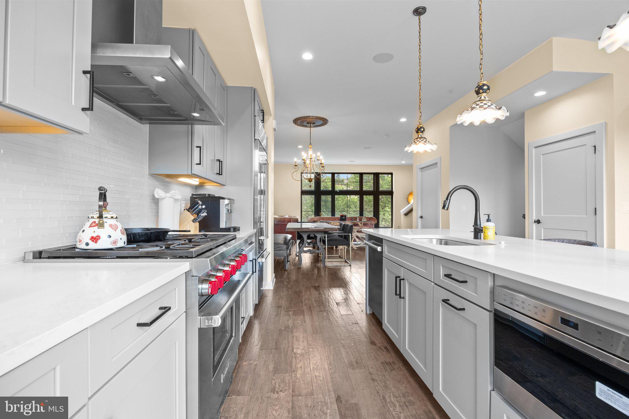 THE LOCKS - Residential Lease