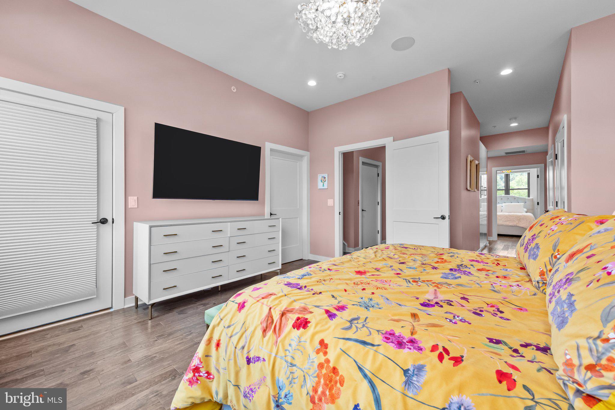 THE LOCKS - Residential Lease