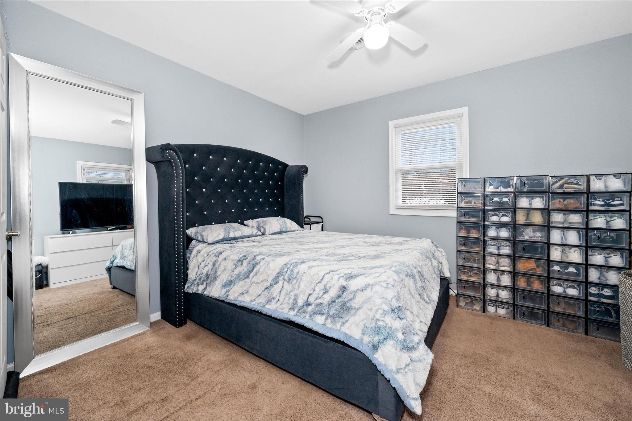 MANOR PARK - Residential