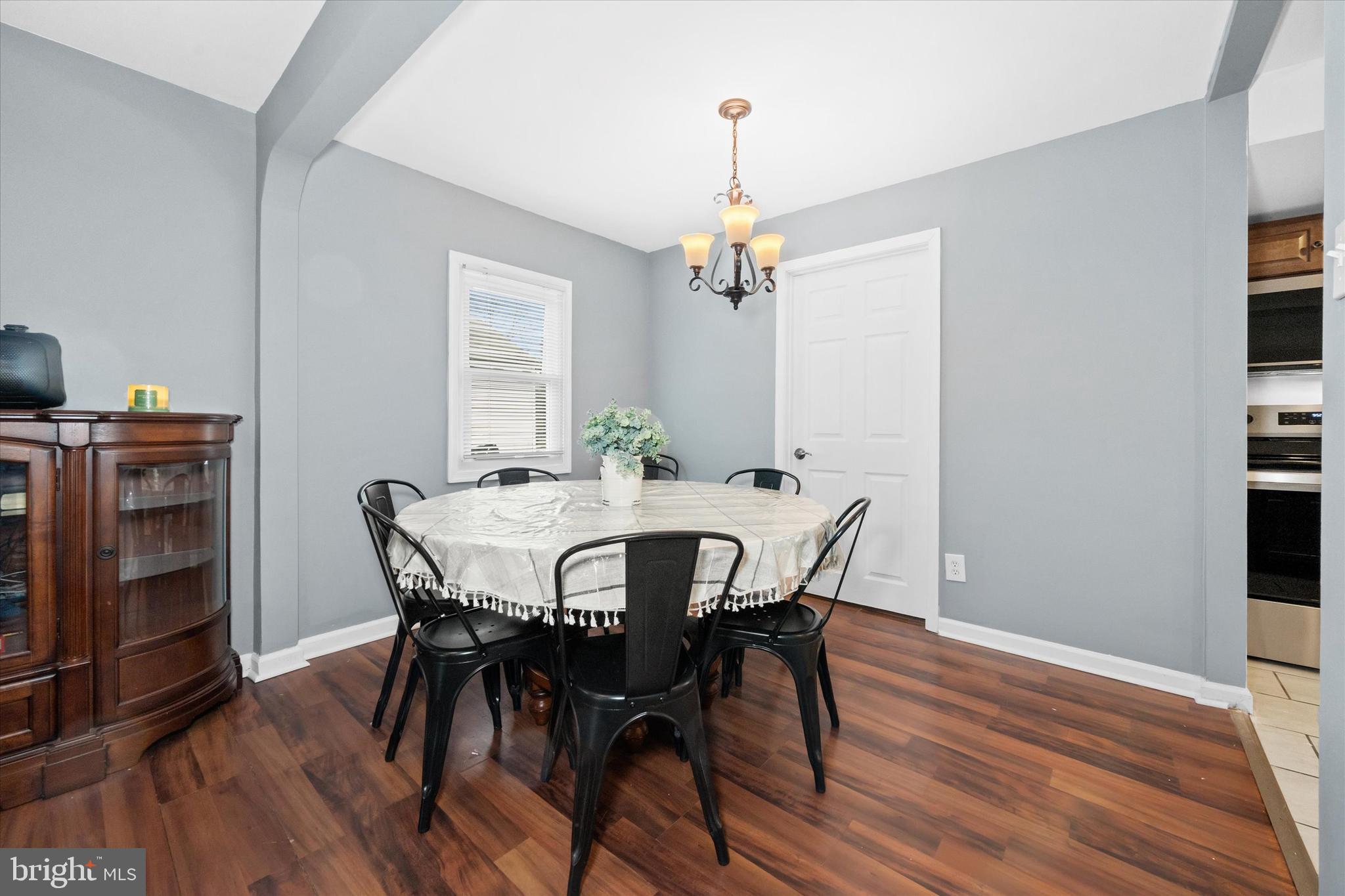 MANOR PARK - Residential