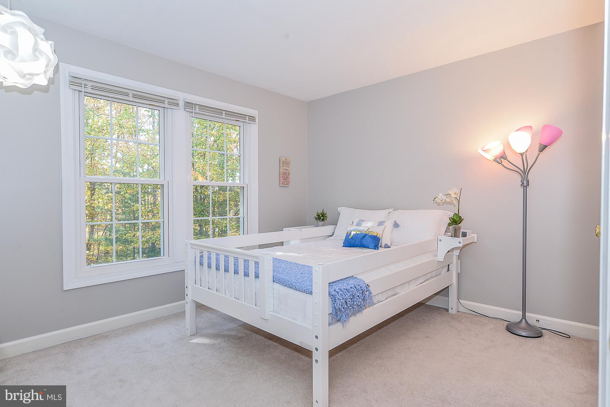 WILLOW PONDS - Residential