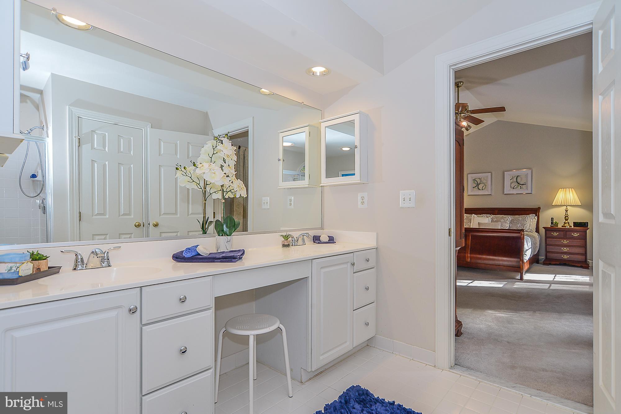 WILLOW PONDS - Residential