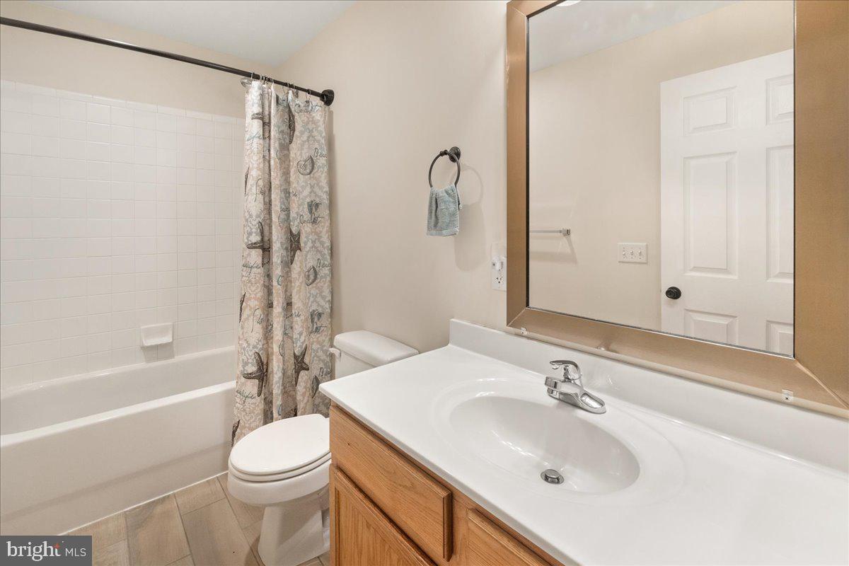 GATEWAY CROSSING - Residential