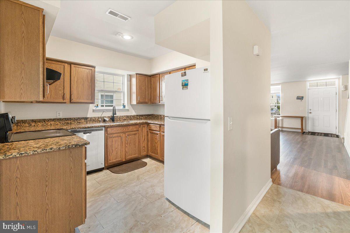 GATEWAY CROSSING - Residential