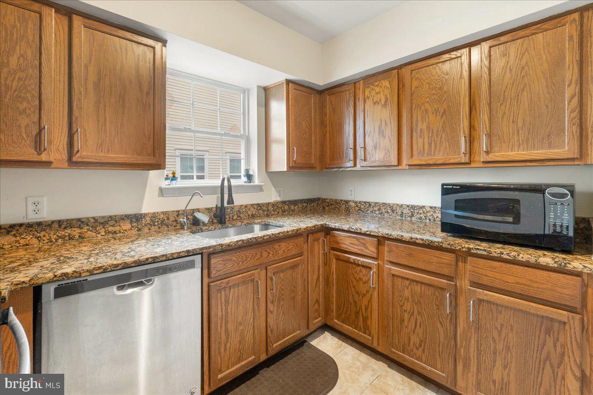 GATEWAY CROSSING - Residential