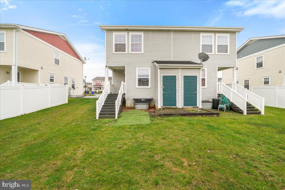 GATEWAY CROSSING - Residential