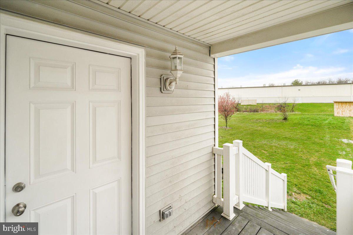 GATEWAY CROSSING - Residential