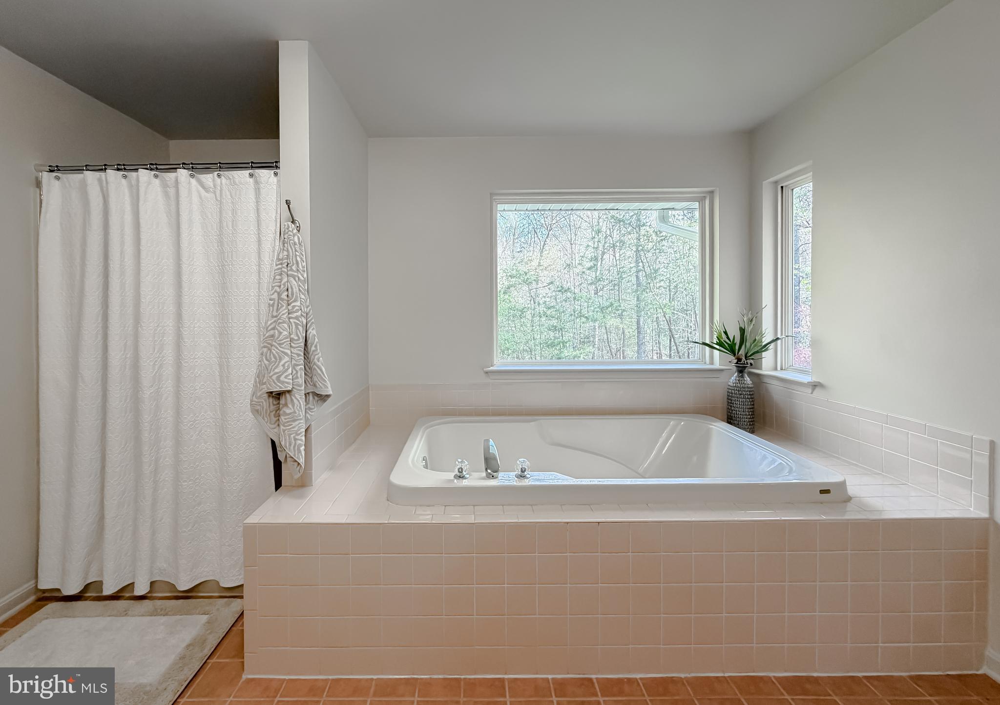 CHESAPEAKE WOODS - Residential