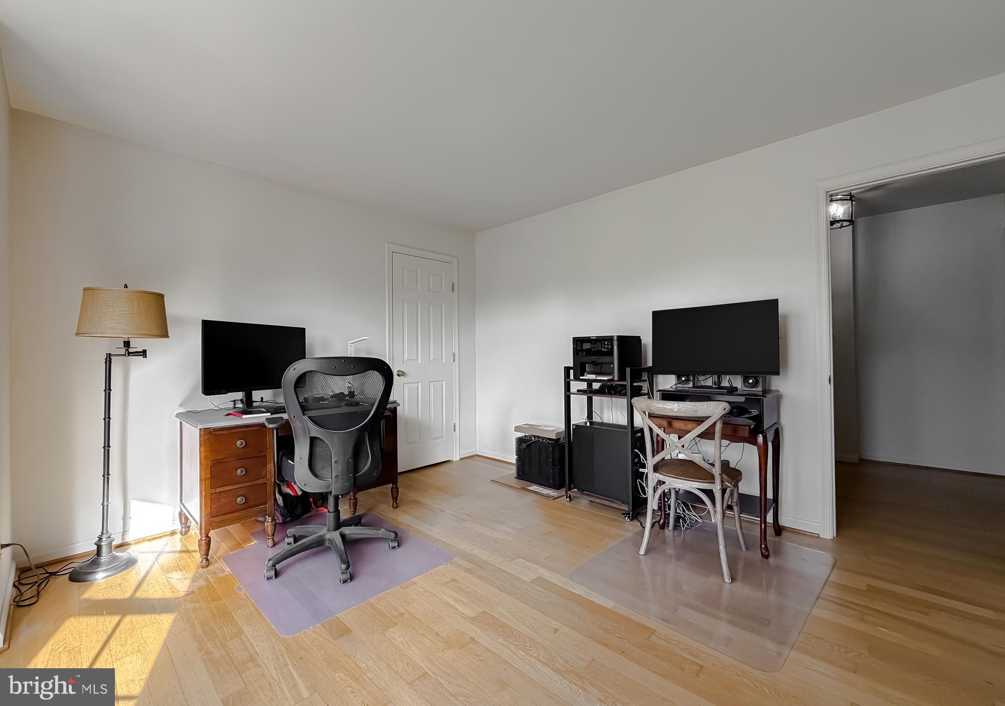 CHESAPEAKE WOODS - Residential