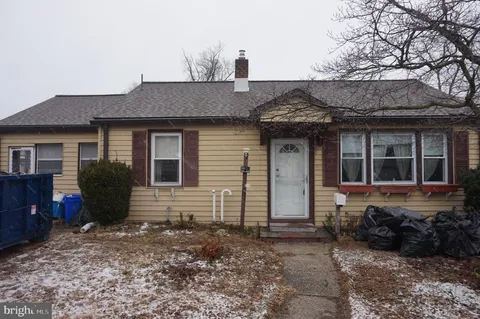 15 Sullivan Avenue, Bellmawr, NJ MLS: NJCD2109106
